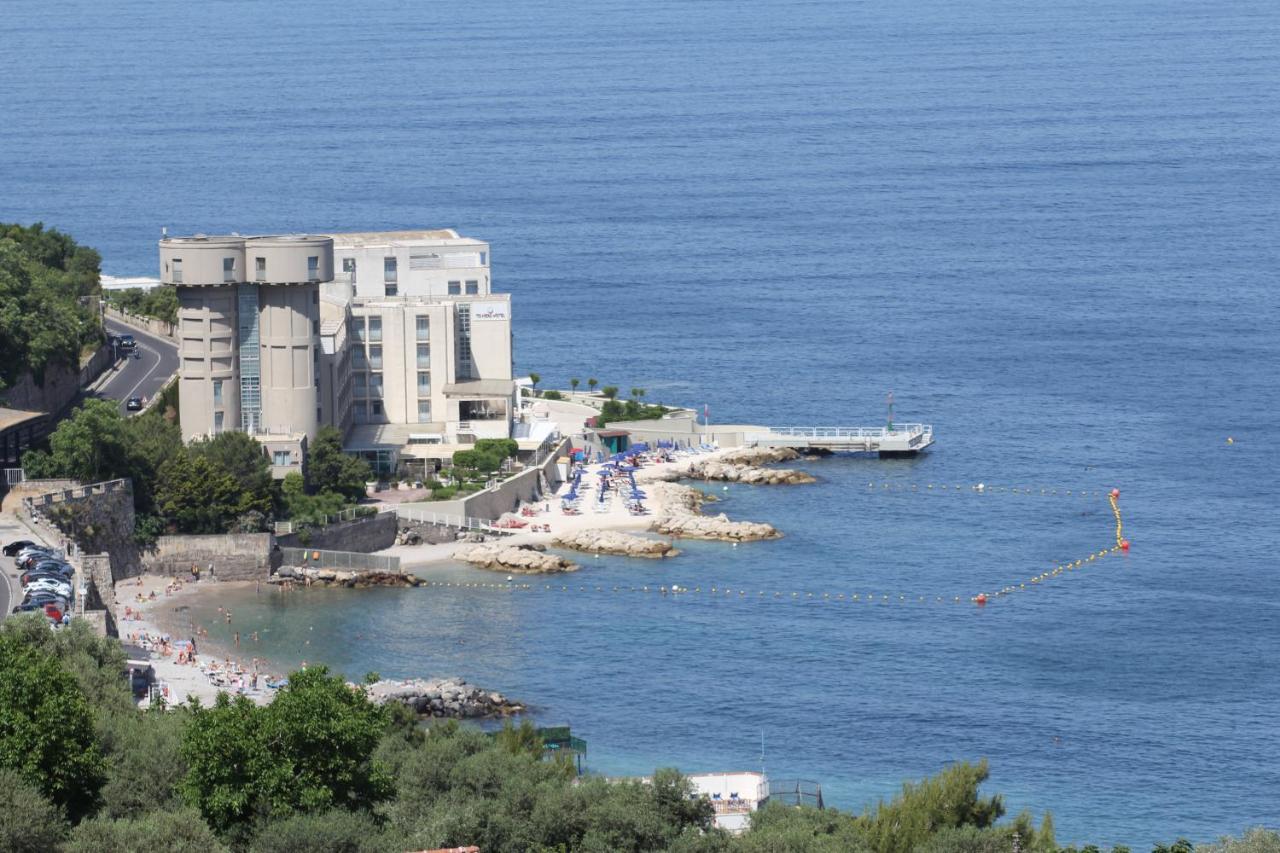 Hotel Lucia Castellammare di Stabia Buitenkant foto