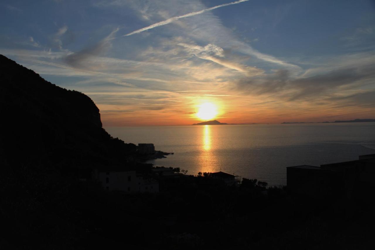 Hotel Lucia Castellammare di Stabia Buitenkant foto